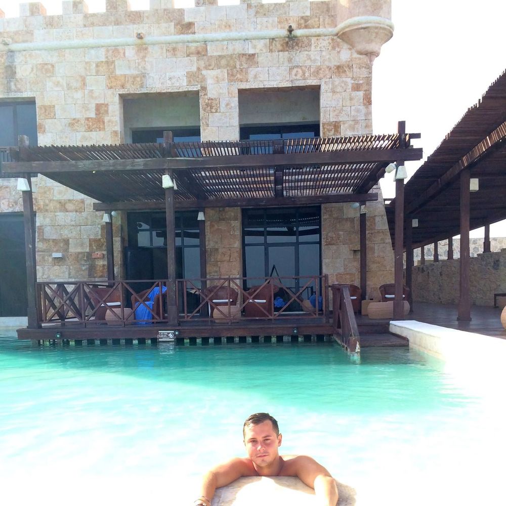 Meet your Posher, Dalton